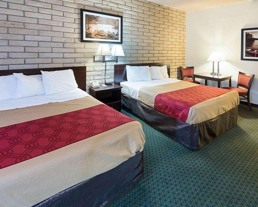 Econo Lodge San Angelo Pokój zdjęcie